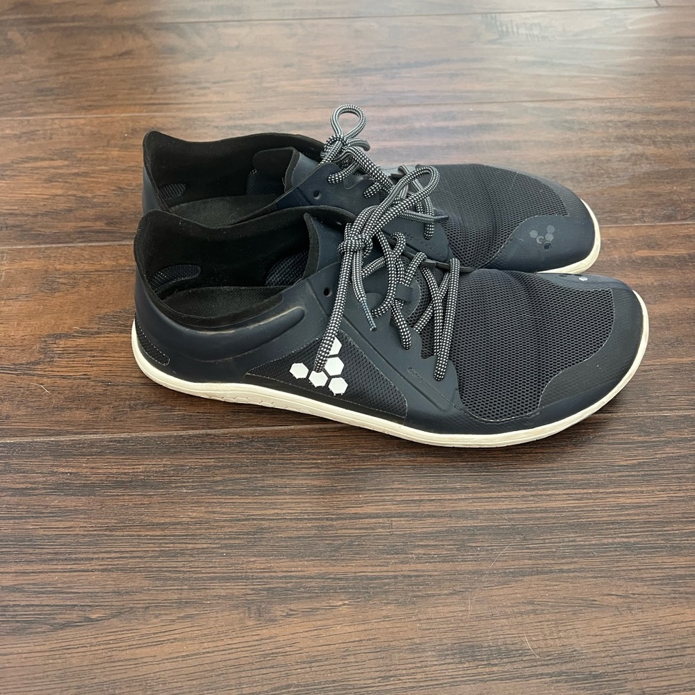 Vivo barefoot Men's Athletic Shoes SZ 42